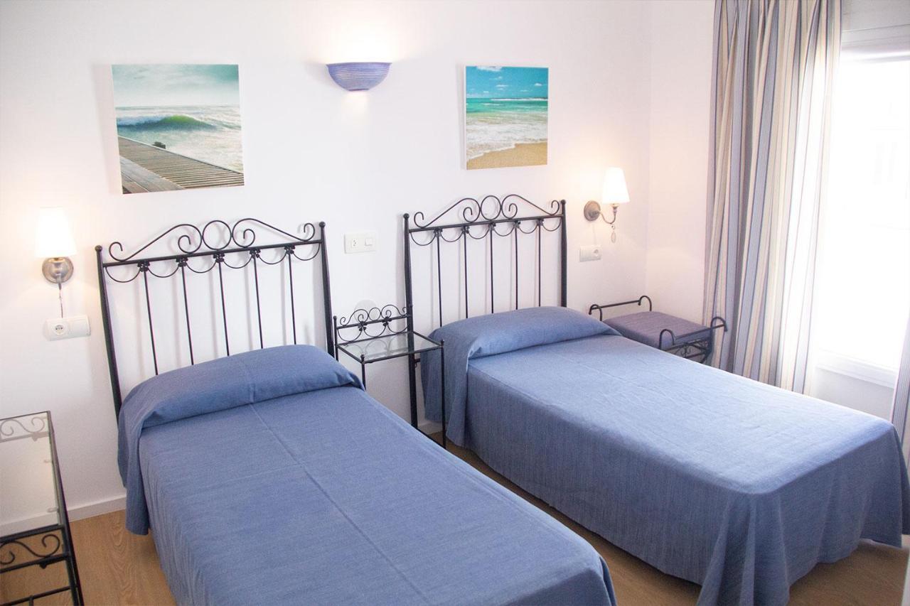 Hostal Alemania เอสปุญอลส์ ภายนอก รูปภาพ